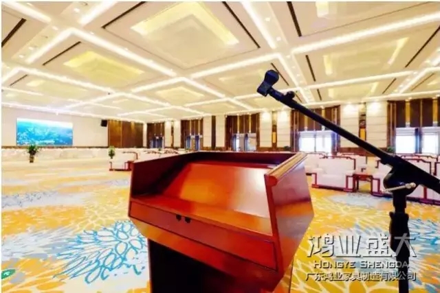 鴻業(yè)盛大主席臺(tái)——牢、句、密、平、正