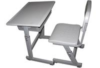 怎么選擇學校課桌椅？