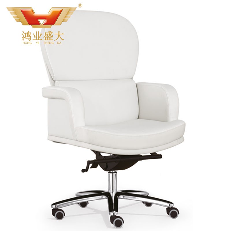 舒適牛皮五星轉(zhuǎn)椅 多功能辦公用椅HY-136A