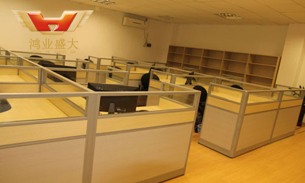 辦公區辦公家具 羅比特化工公司辦公區配套方案